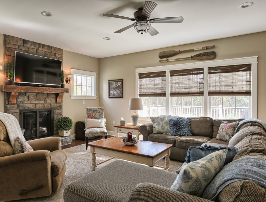 craftsman cottage living room windows
