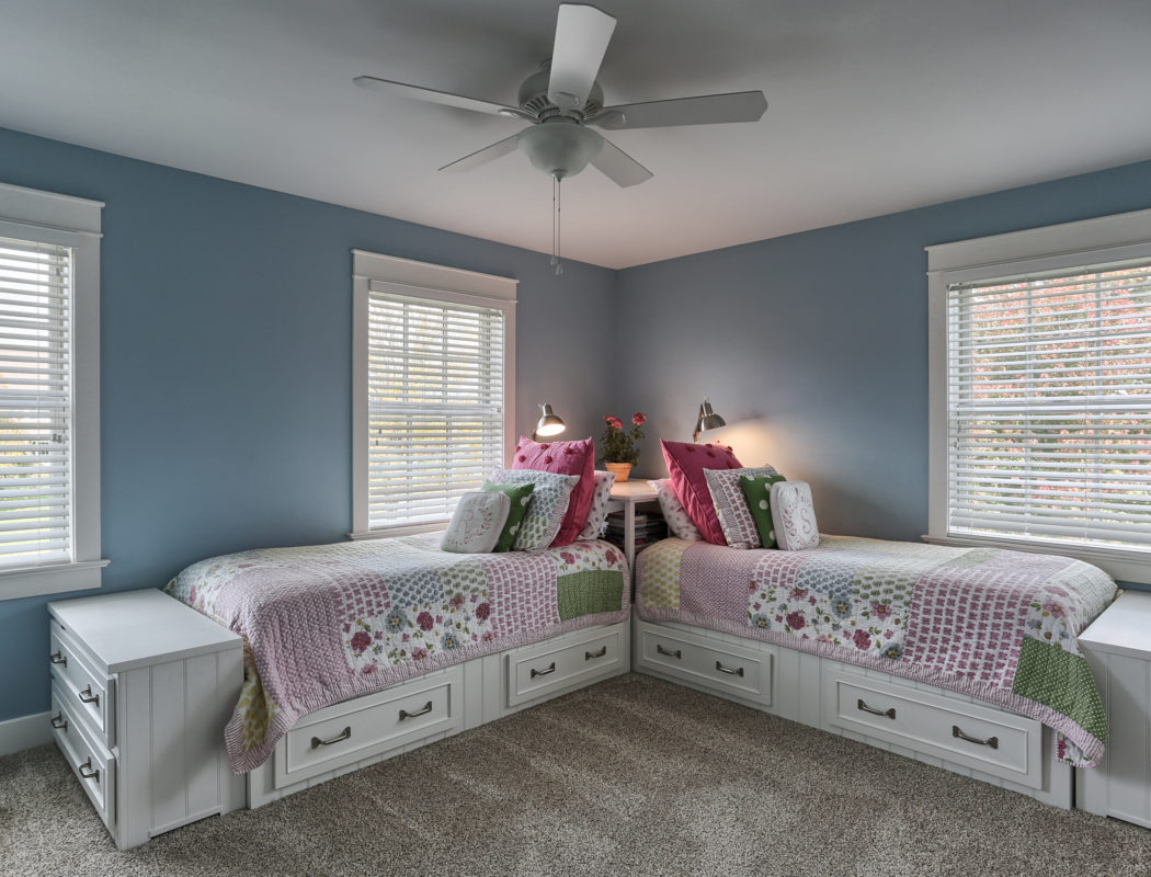 craftsman cottage child bedroom