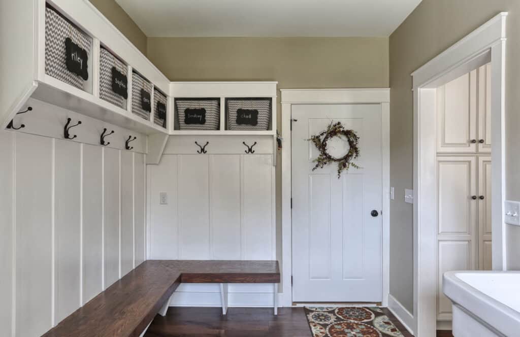 built-in-mudroom-bench-lancaster-pa