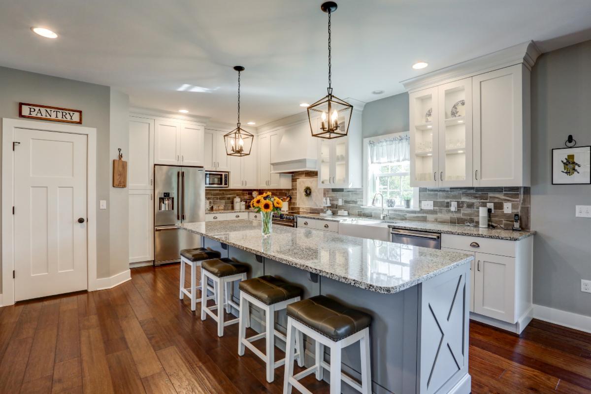 Neutral cheap kitchen colors
